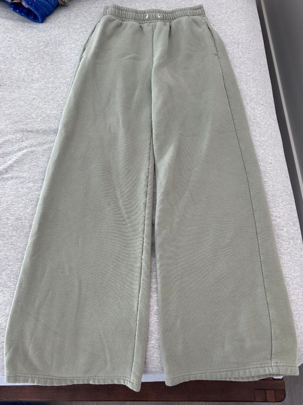 Abercrombie & Fitch Green Sweatpants